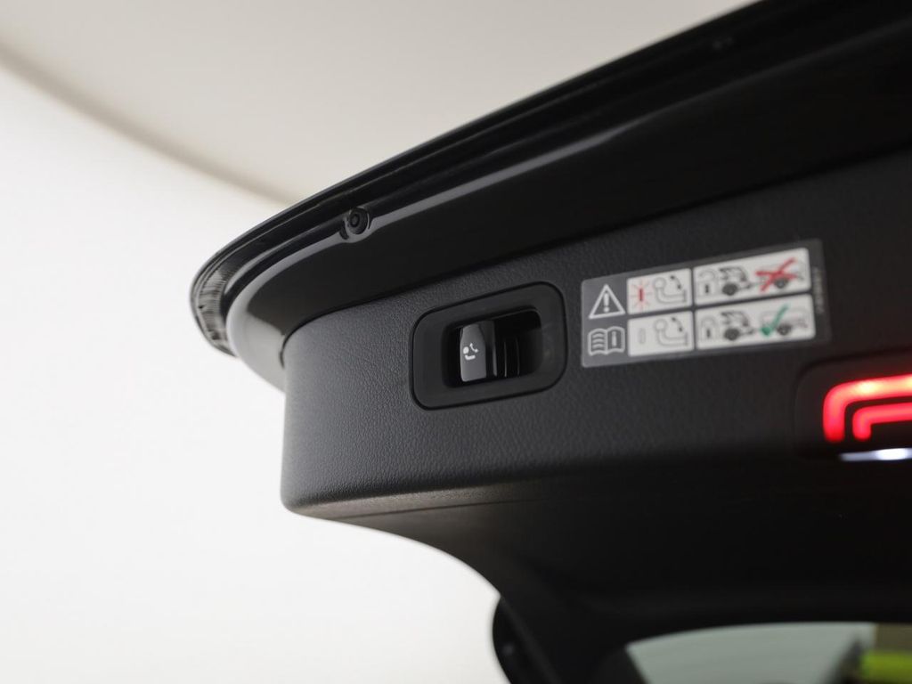 Mercedes-Benz C 220 2026