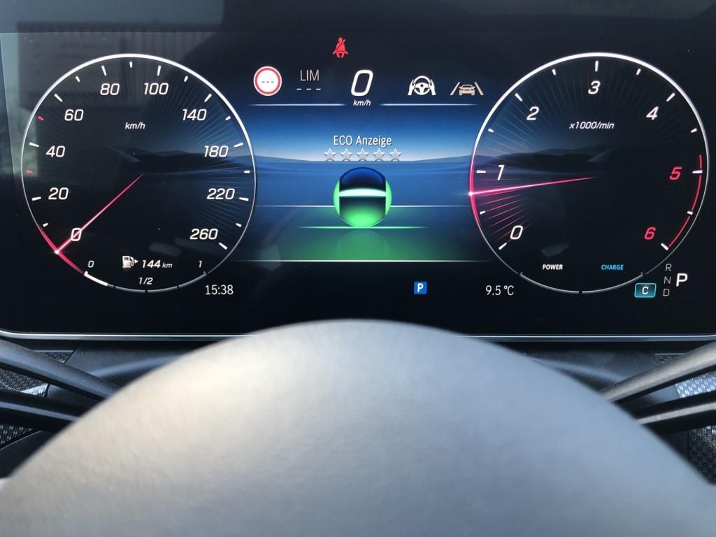 Mercedes-Benz C 300 2024