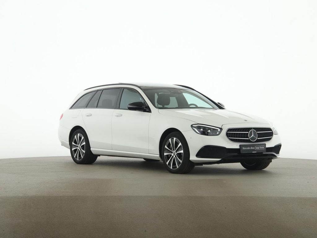 Mercedes-Benz E 300 2022