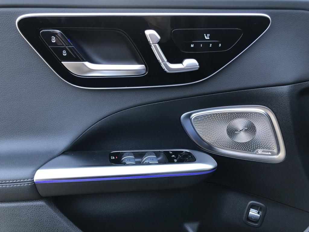 Mercedes-Benz C 300 2024