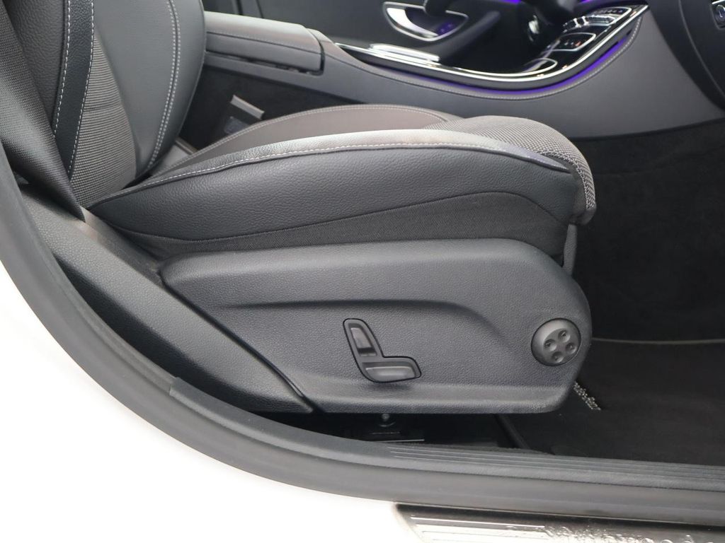 Mercedes-Benz E 300 2022