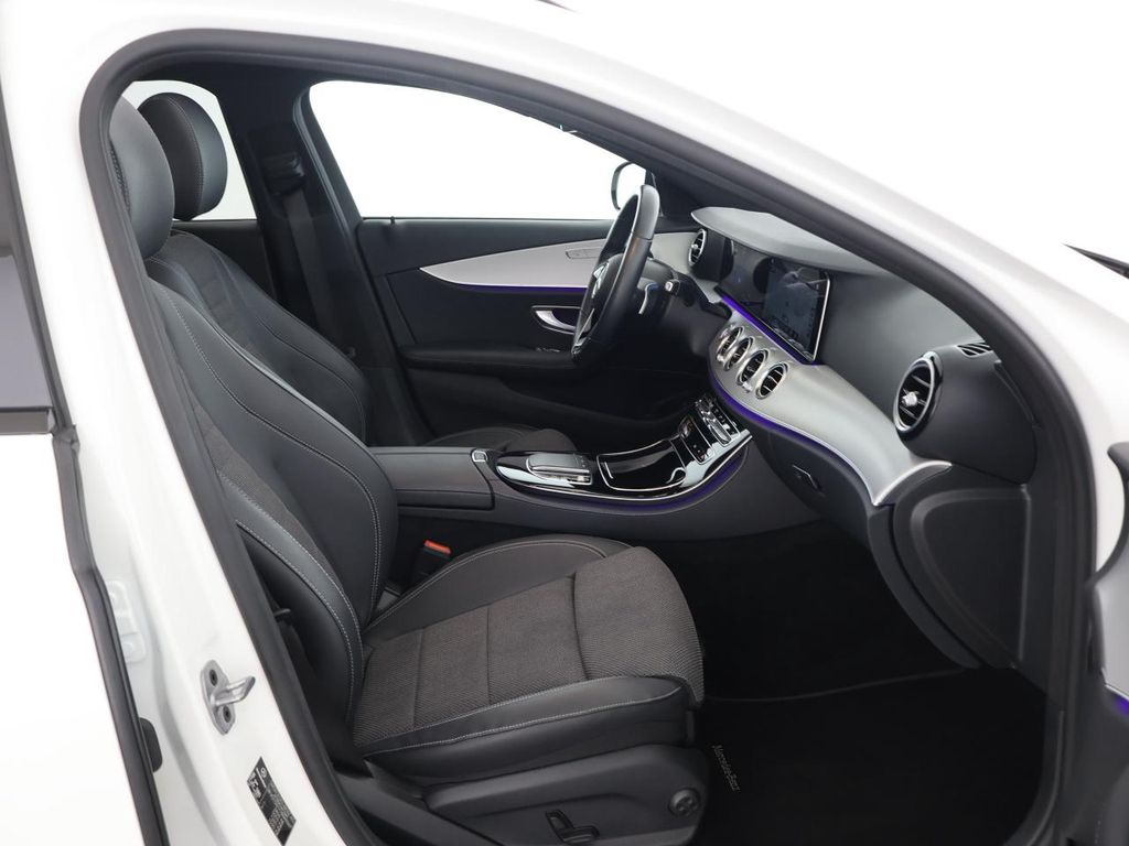 Mercedes-Benz E 300 2022