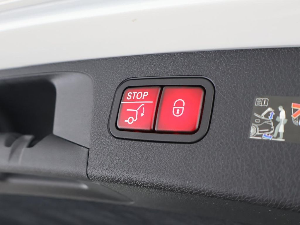 Mercedes-Benz E 300 2022