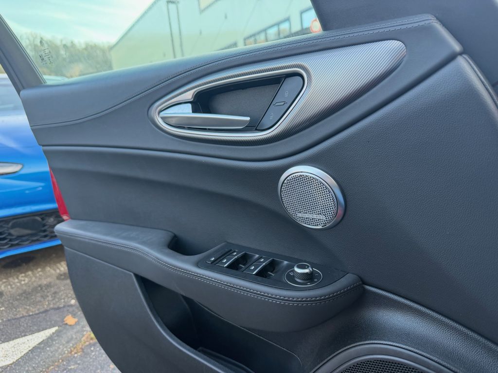 Alfa Romeo Giulia 2023