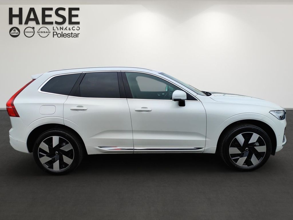 Volvo XC60 2025