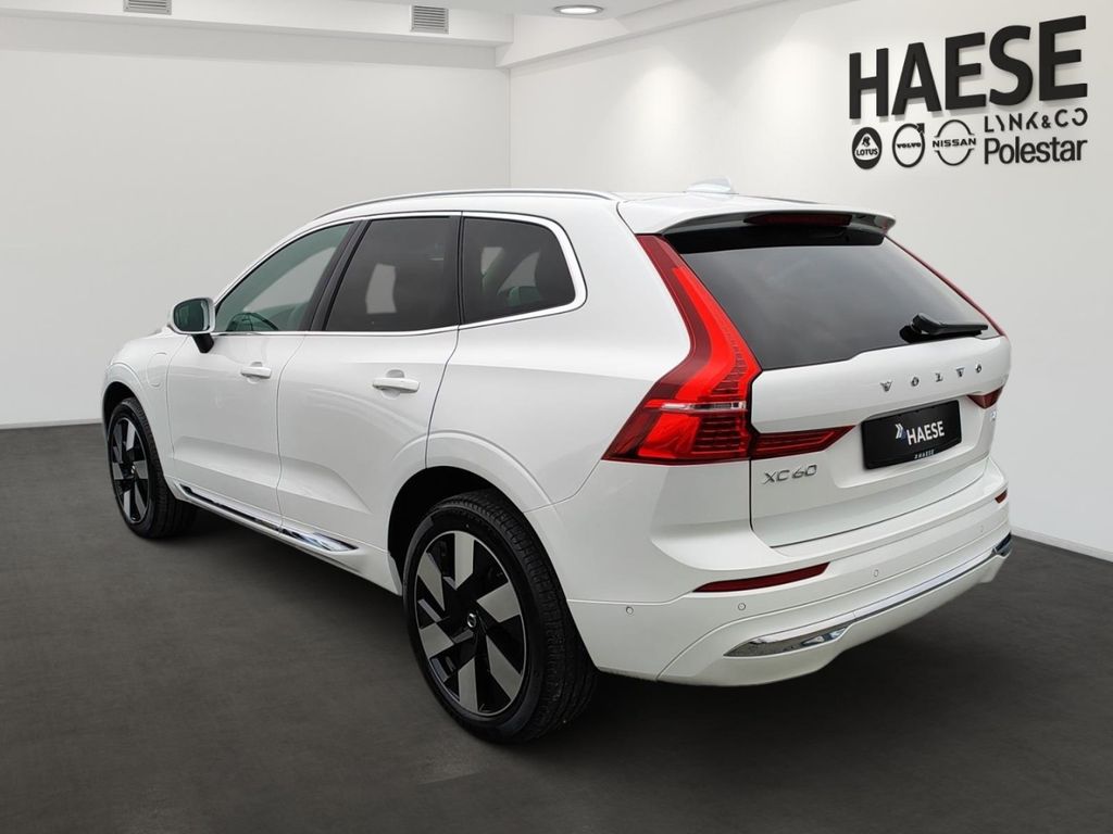 Volvo XC60 2025