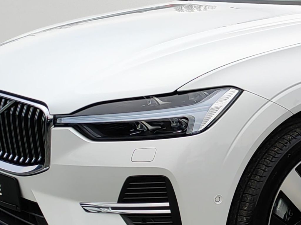 Volvo XC60 2025
