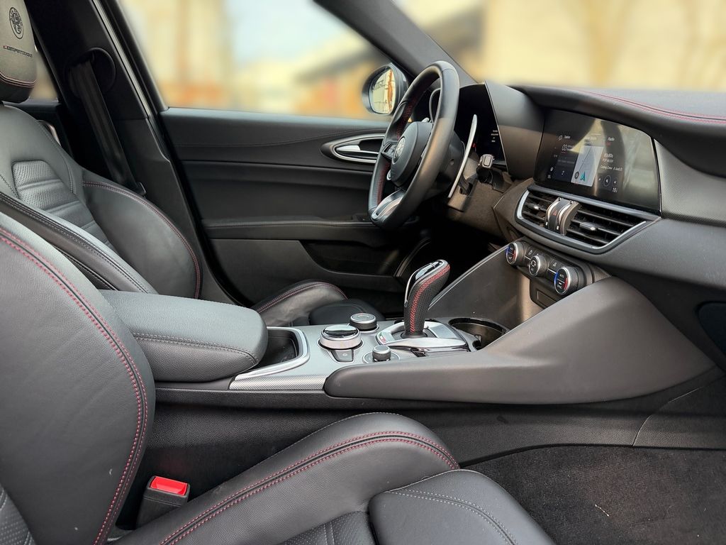 Alfa Romeo Giulia 2023