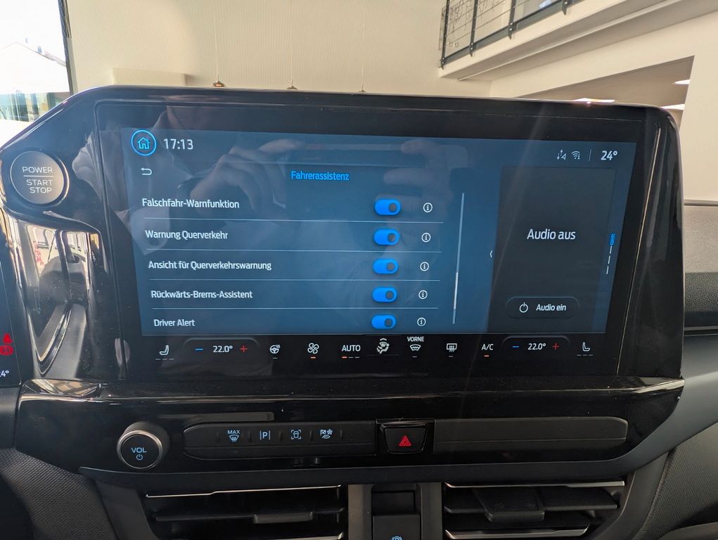 Ford Tourneo Custom 2025