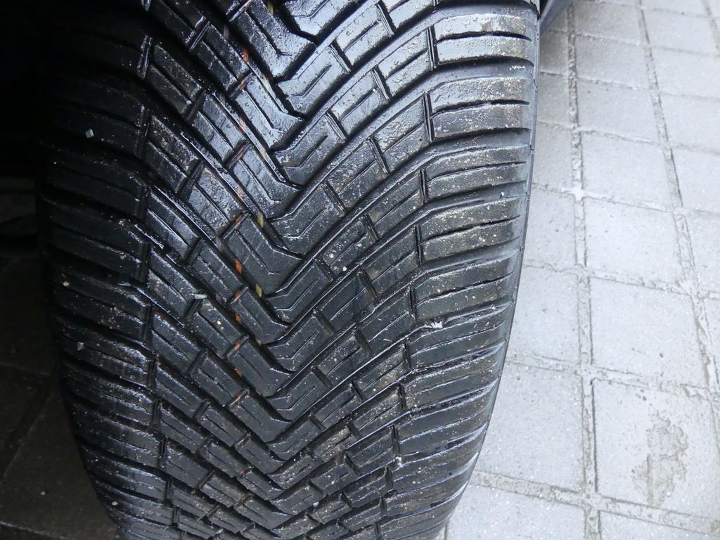 Alfa Romeo Stelvio 2023