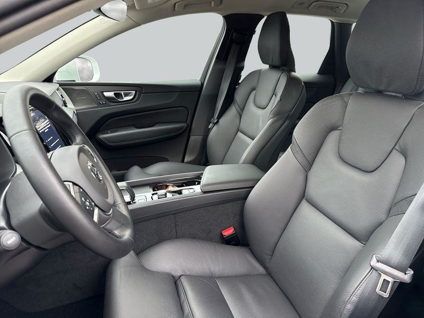 Volvo XC60 2024