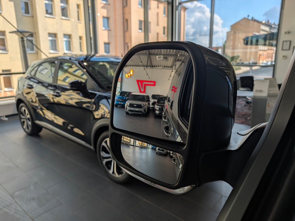 Ford Tourneo Custom 2025