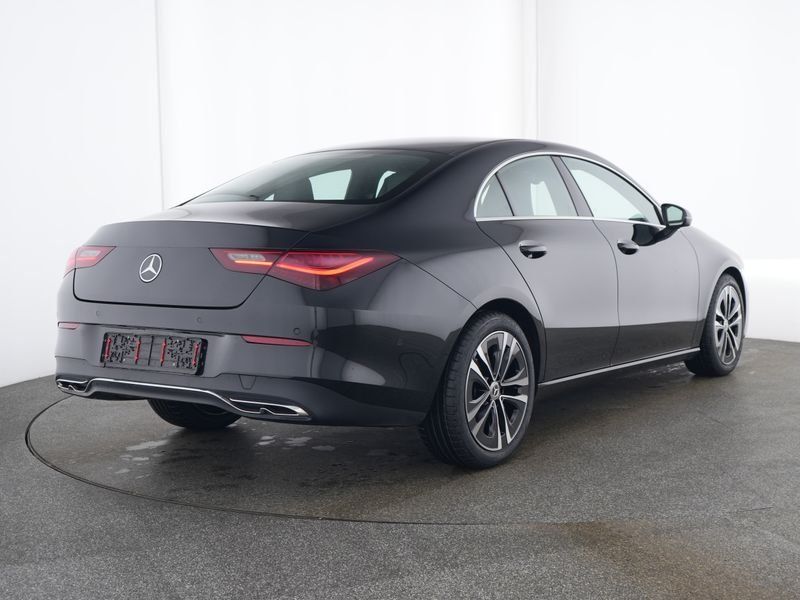 Mercedes-Benz CLA 180 2024