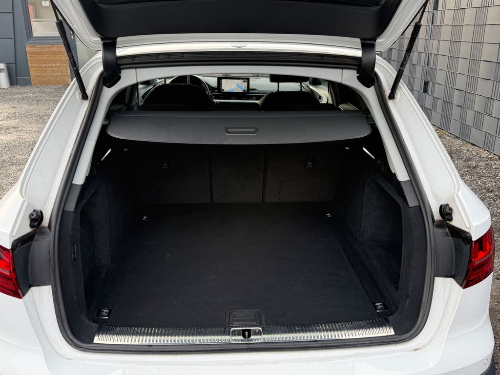 Audi A4 Allroad 2023