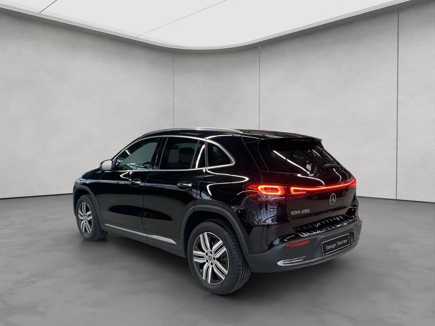 Mercedes-Benz EQA 2022