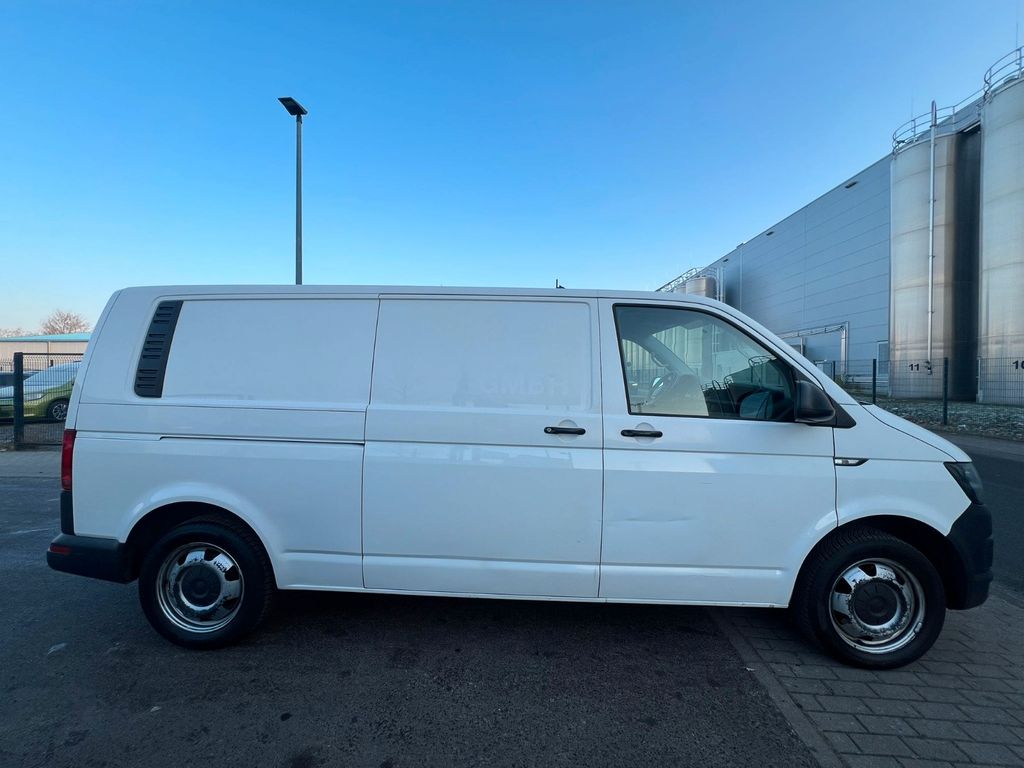 Volkswagen T6 Transporter 2017