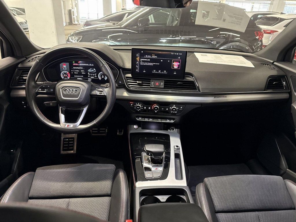 Audi SQ5 2022