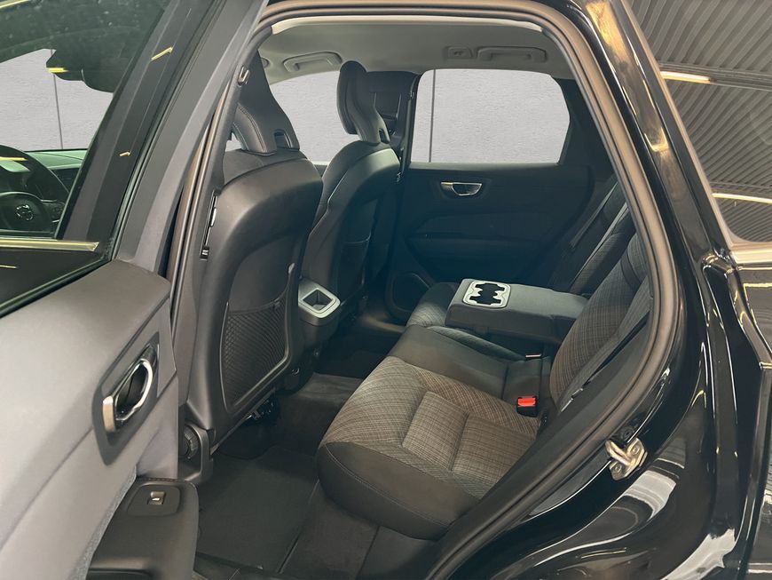 Volvo XC60 2022