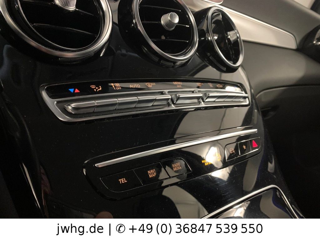 Mercedes-Benz GLC 300 2022