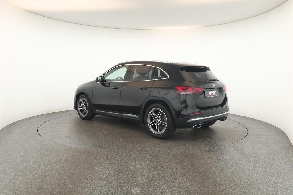 Mercedes-Benz GLA 220 2023