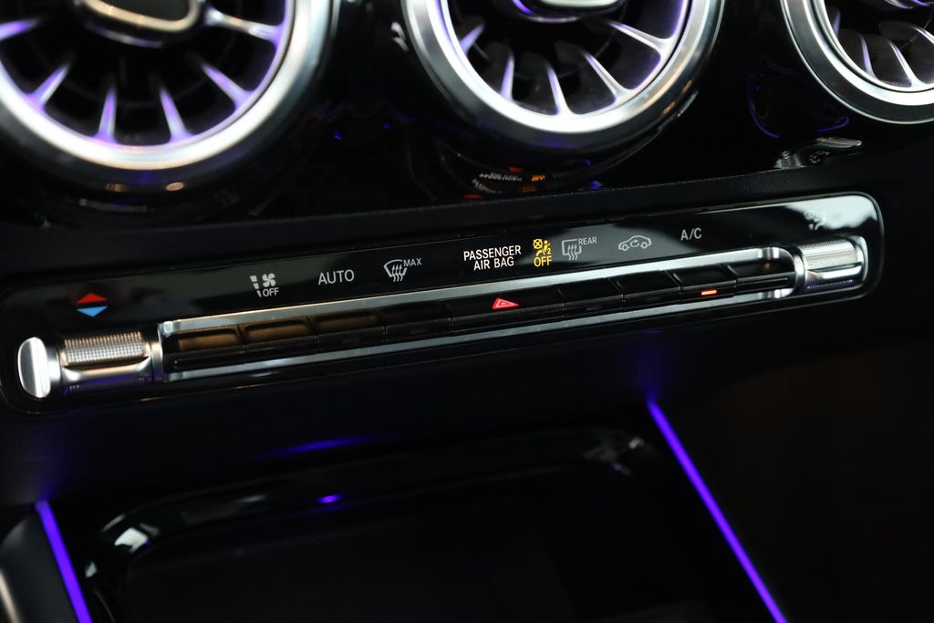 Mercedes-Benz GLA 220 2023