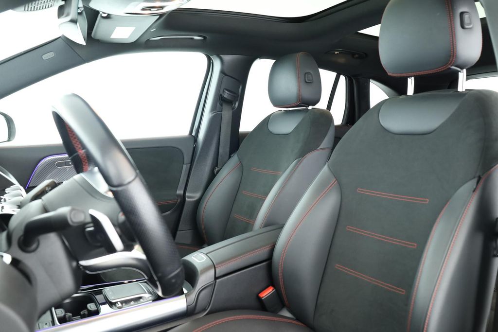 Mercedes-Benz GLA 220 2023