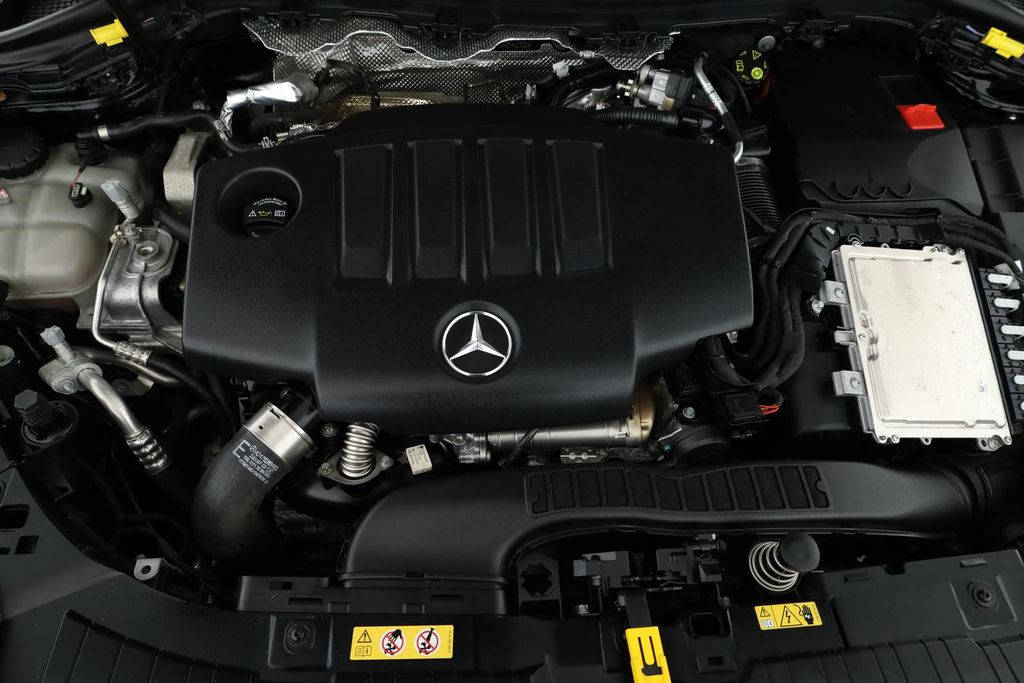 Mercedes-Benz GLA 220 2023