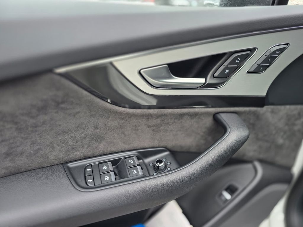 Audi SQ7 2018