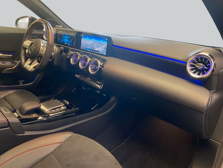 Mercedes-Benz A 45 AMG 2021