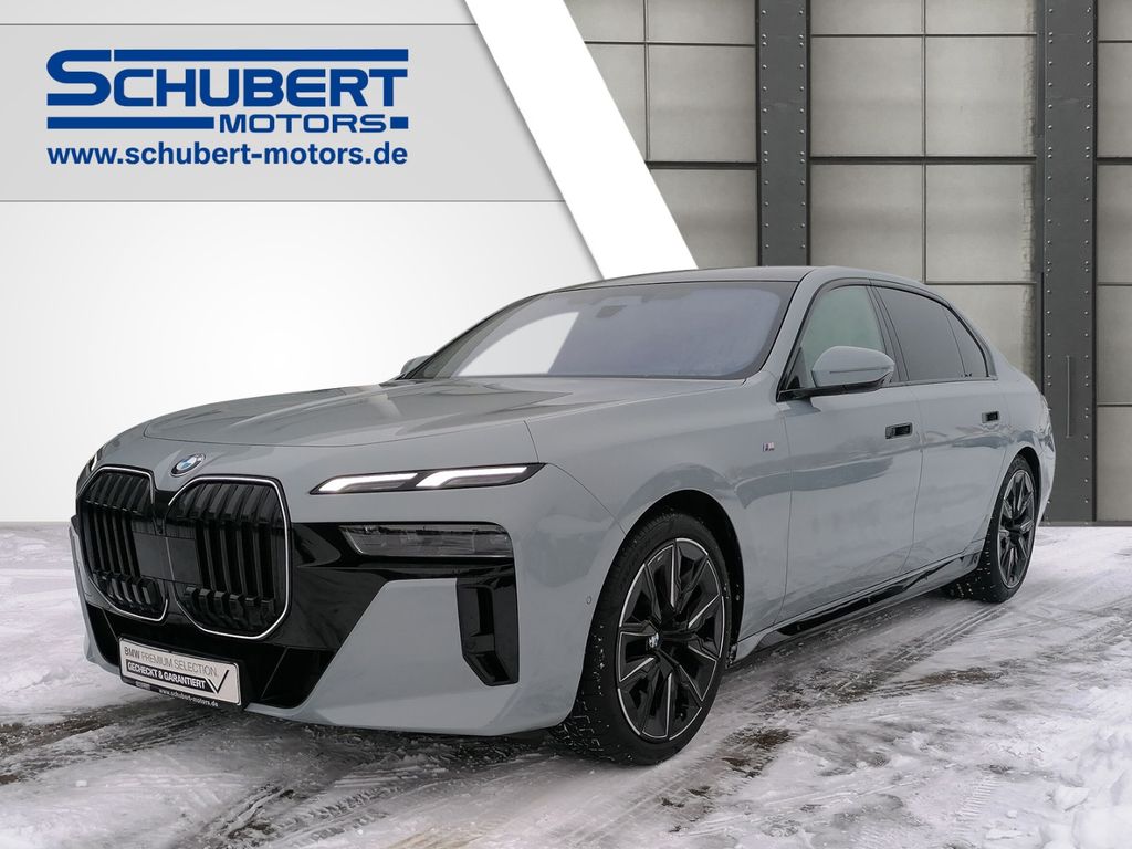BMW 740 2025