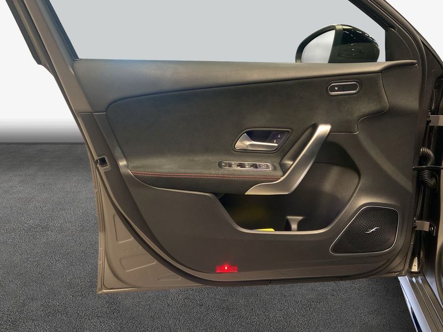 Mercedes-Benz A 45 AMG 2021