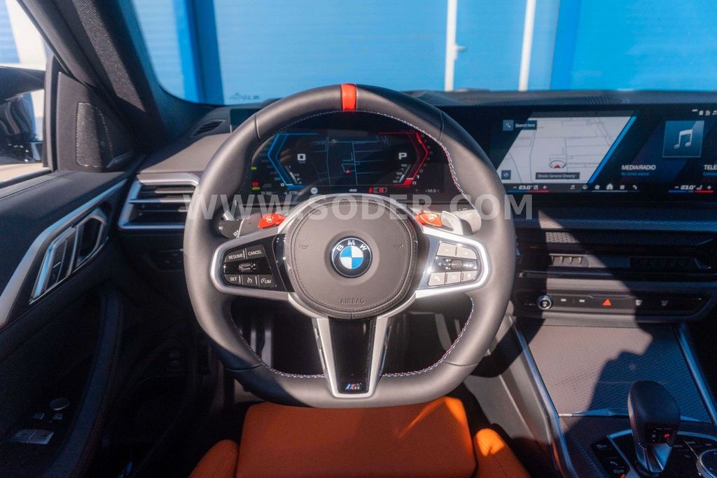 BMW M4 2025