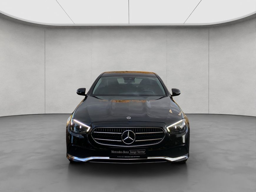 Mercedes-Benz E 220 2024