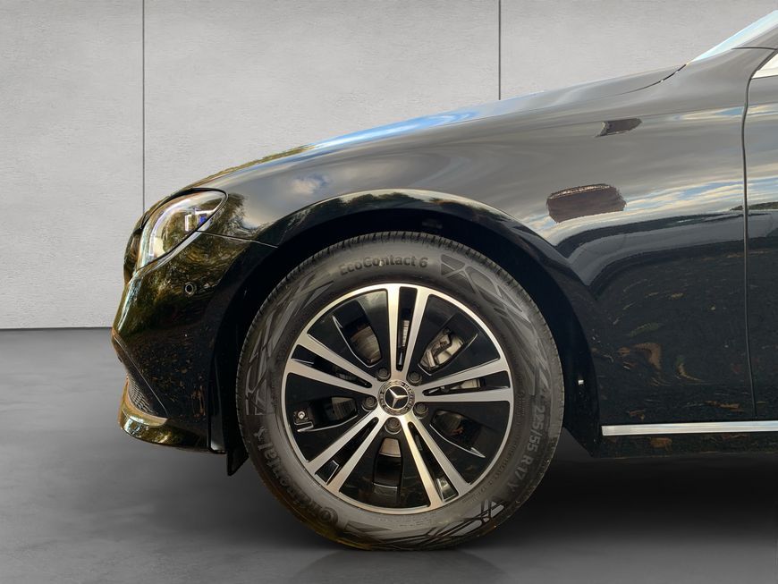 Mercedes-Benz E 220 2024