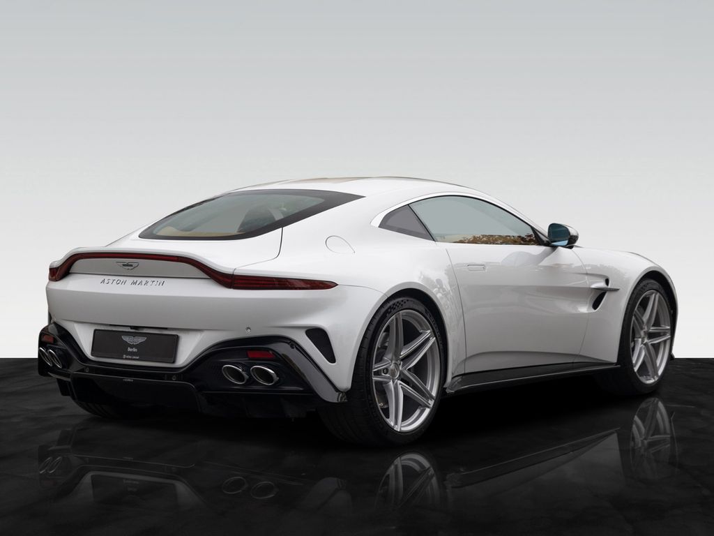 Aston Martin V8 Vantage