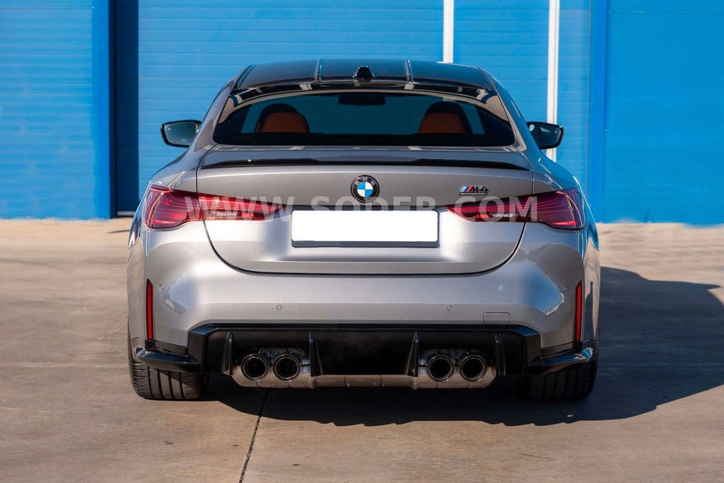BMW M4 2025