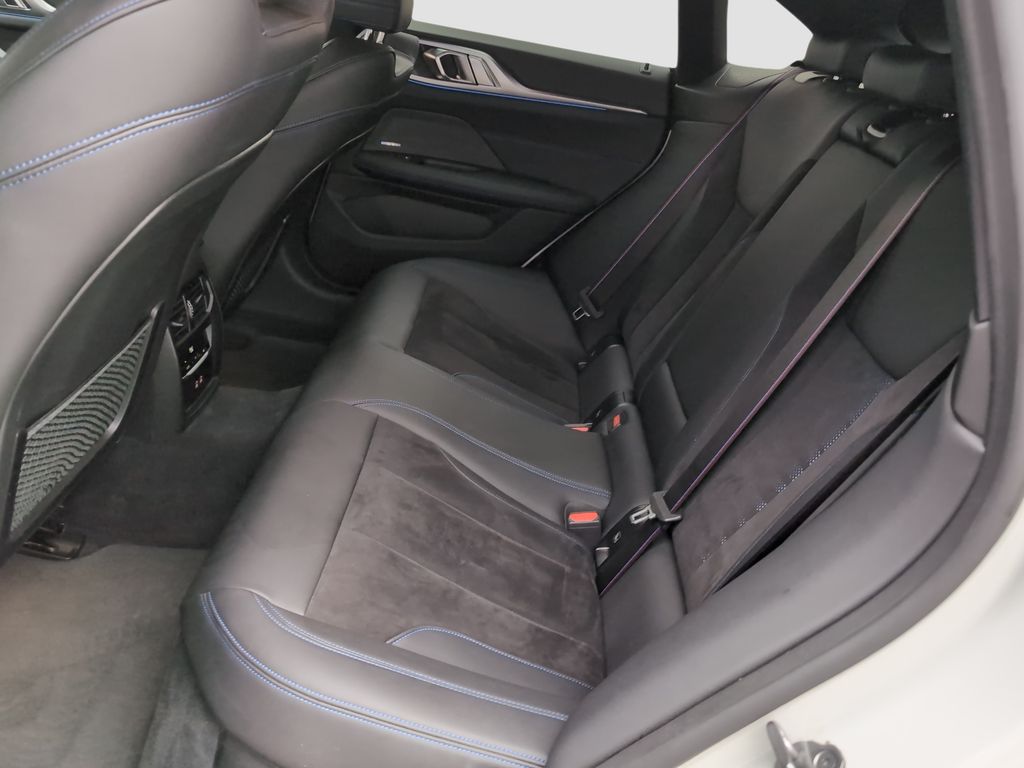 BMW i4 2022