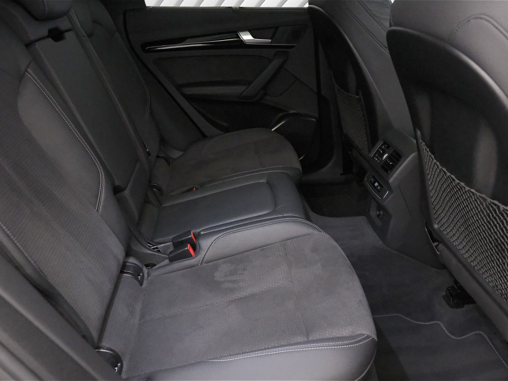 Audi SQ5 2022
