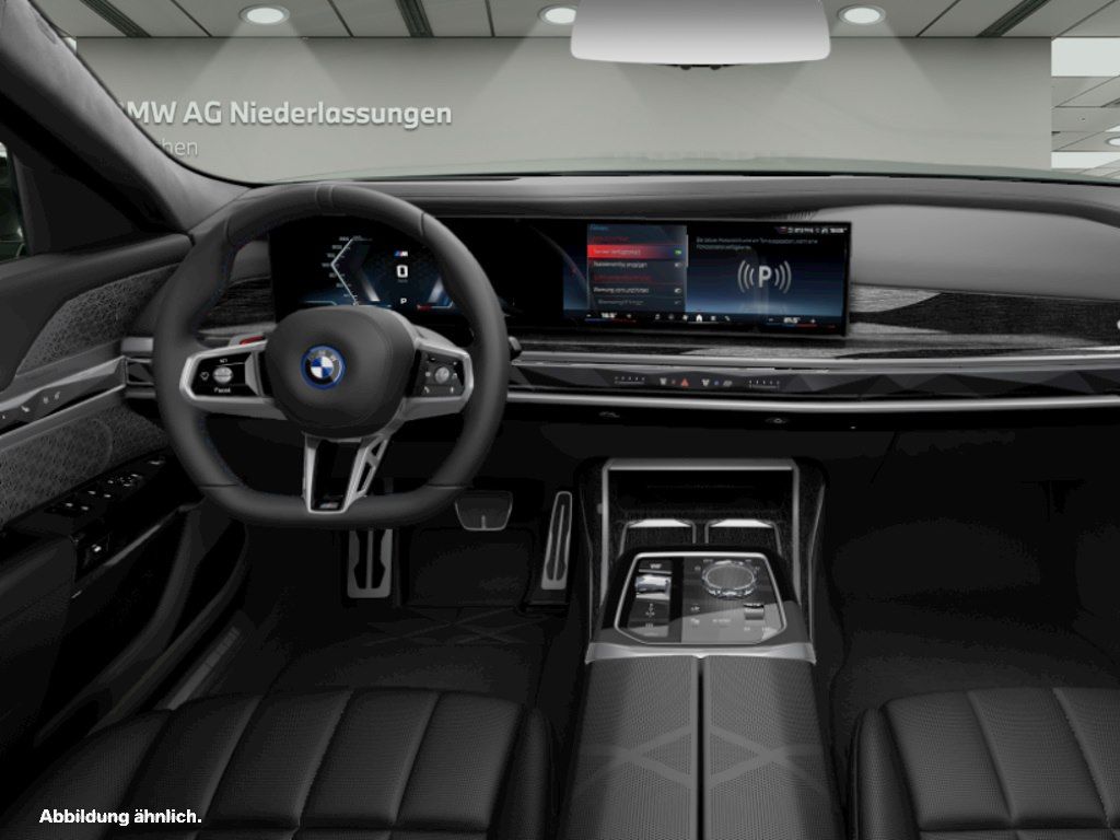 BMW i7 2024
