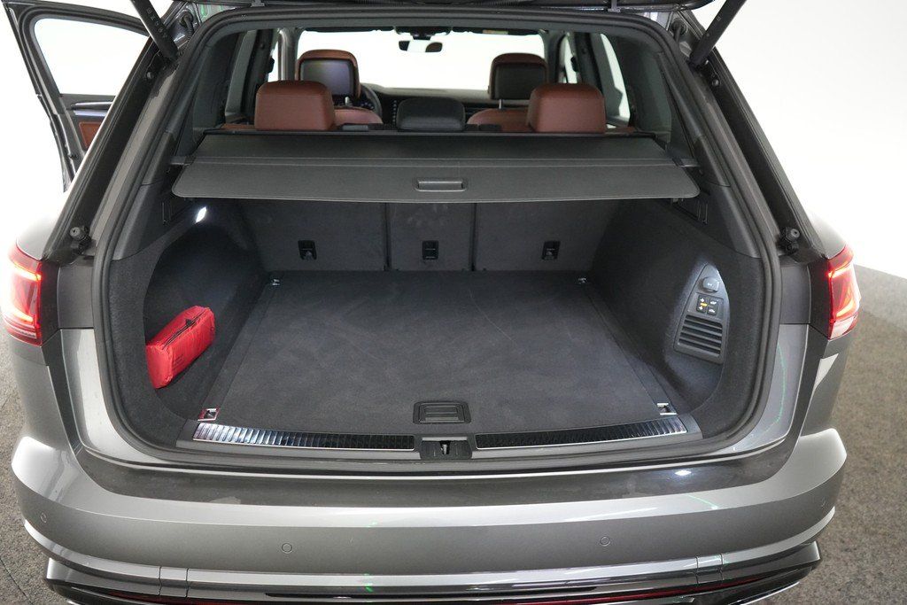 Volkswagen Touareg 2024