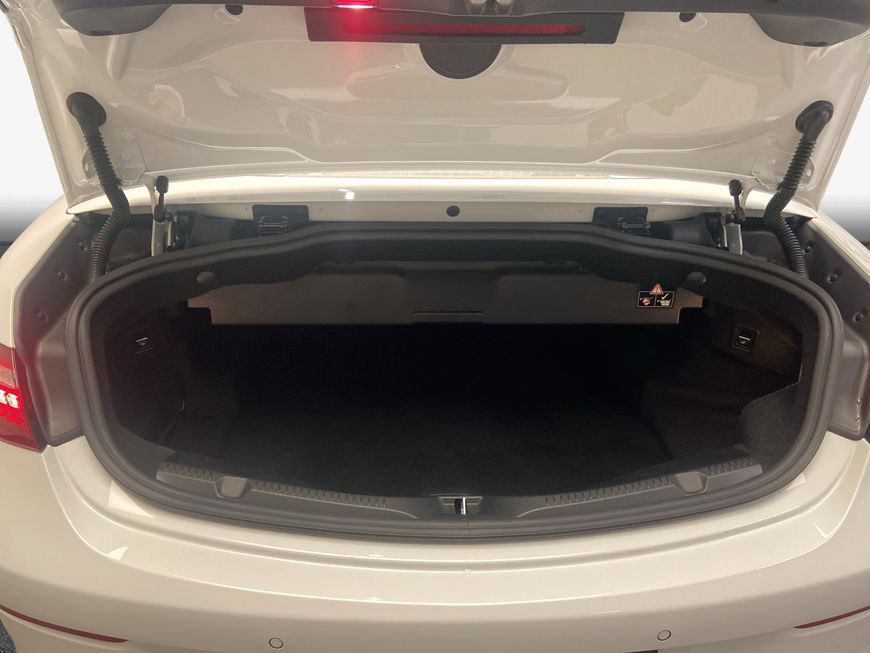 Mercedes-Benz E 200 2023