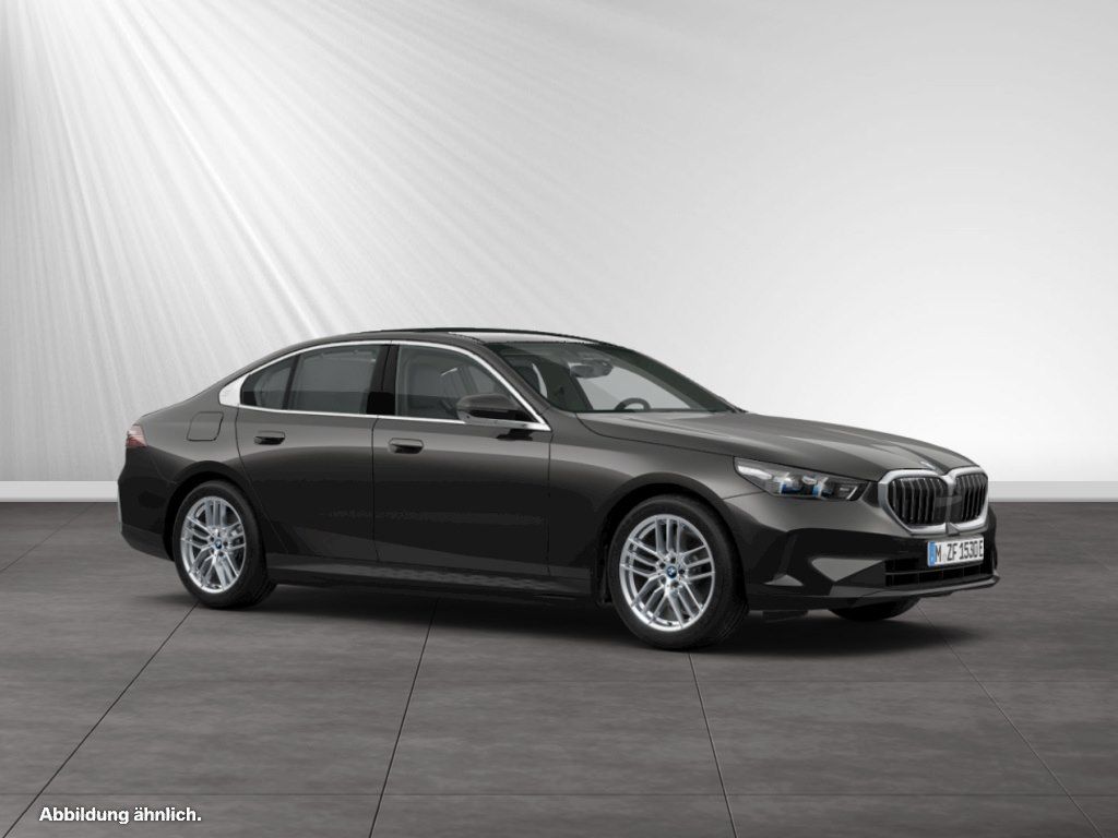 BMW 530 2024