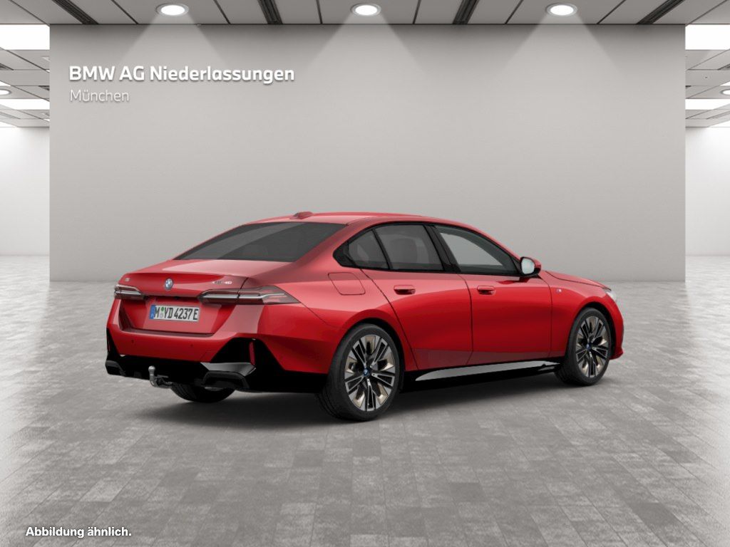 BMW i5 2024