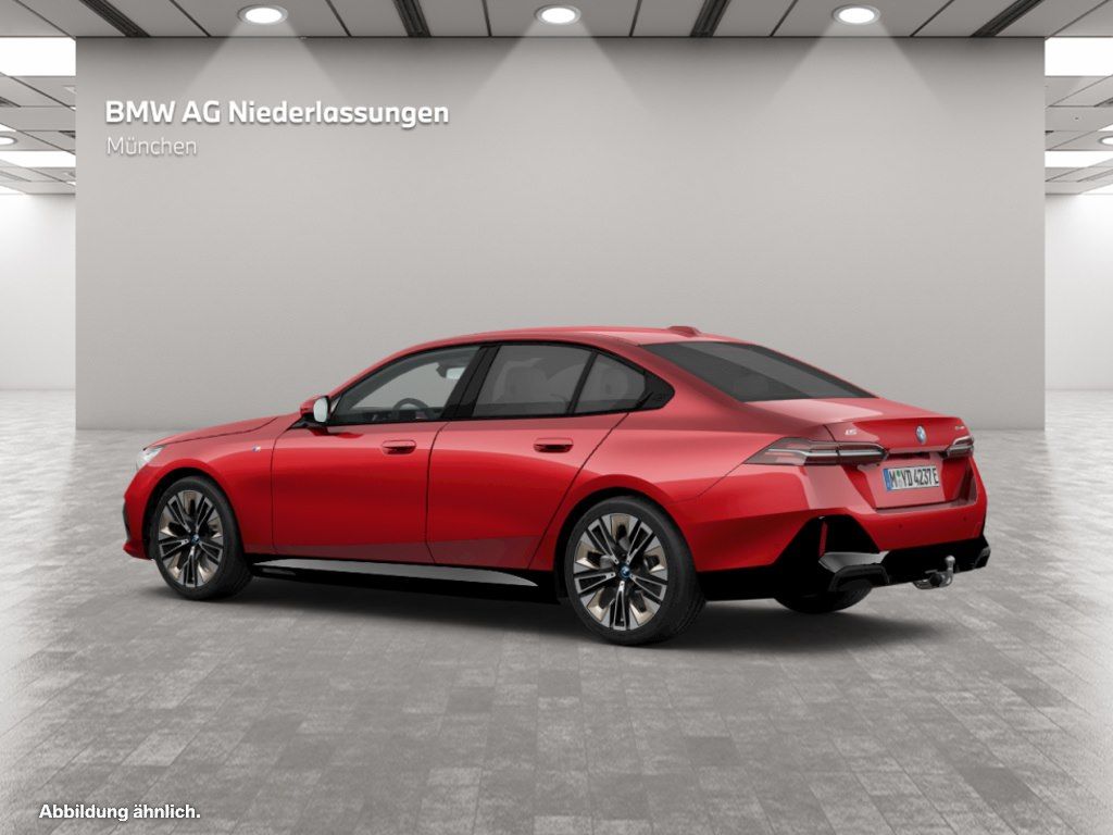 BMW i5 2024