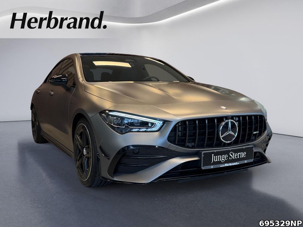 Mercedes-Benz CLA 35 AMG 2024