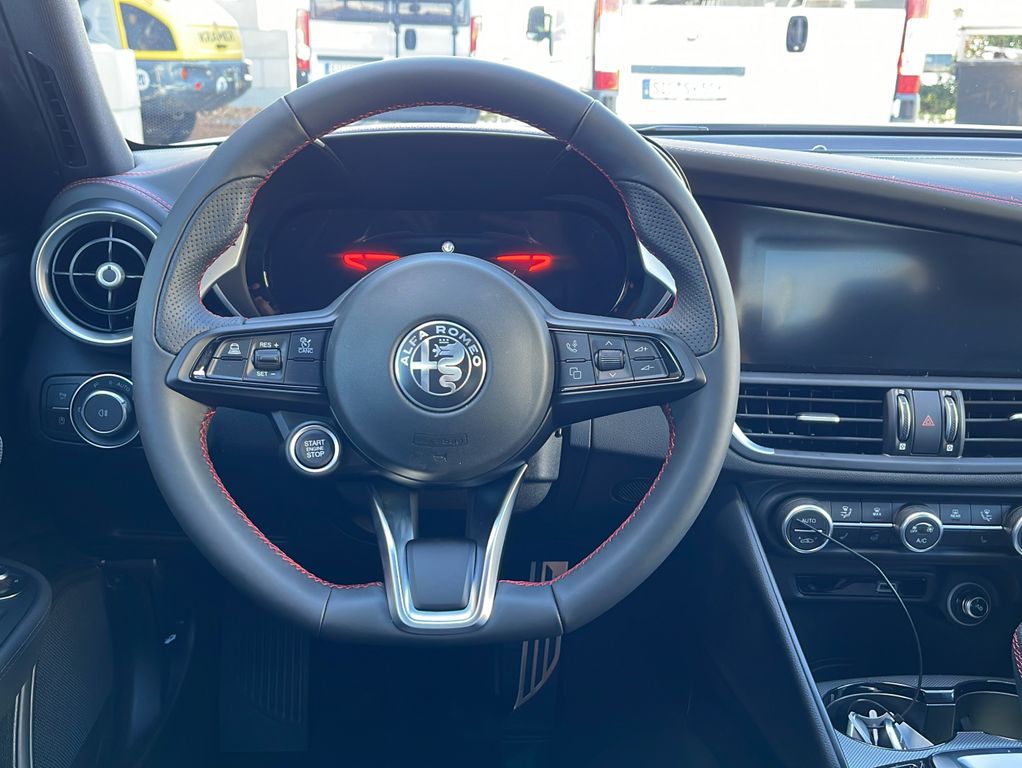 Alfa Romeo Giulia 2023