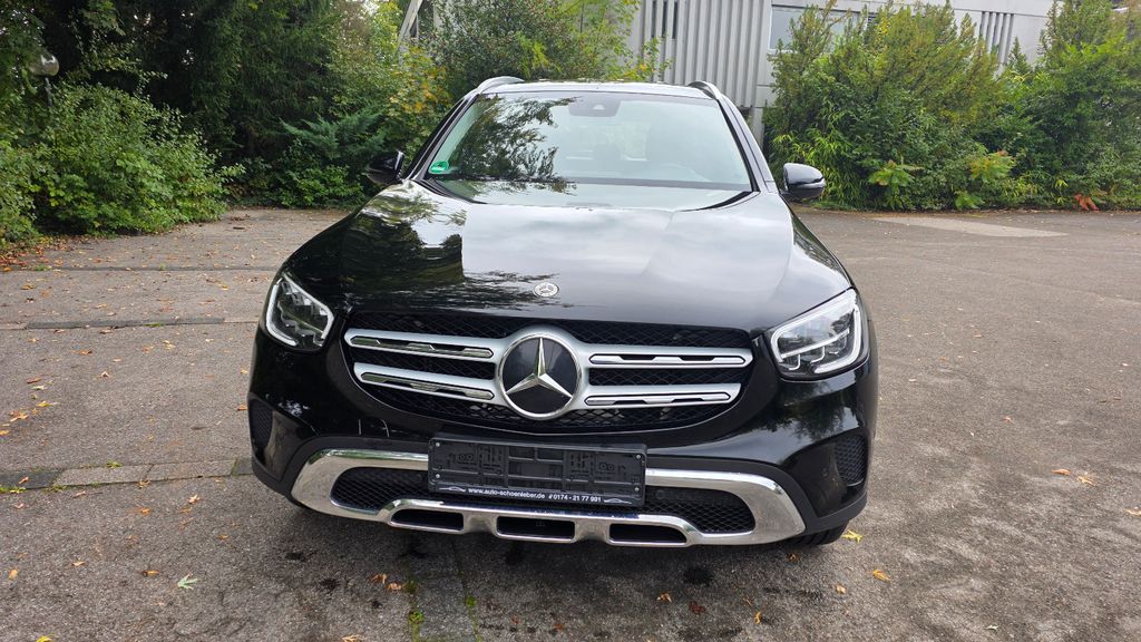 Mercedes-Benz GLC 300 2022