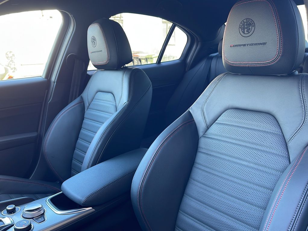 Alfa Romeo Giulia 2023