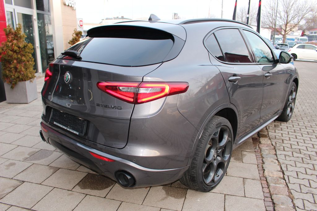 Alfa Romeo Stelvio 2022