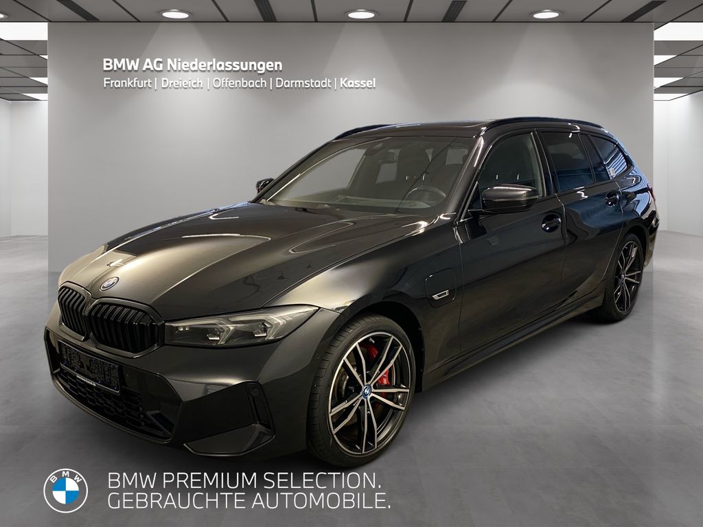 BMW 330 2022